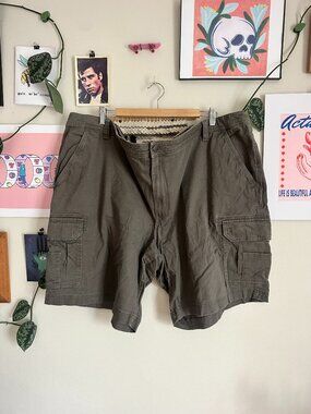 Redhead cargo shorts